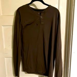 Mens New York and Company Green Henley with small stain